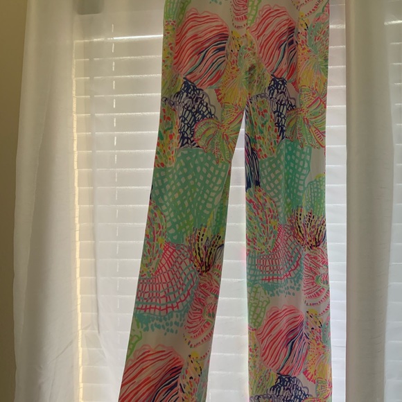 Lilly Pulitzer Roar of the Sea Georgia May Pants - Picture 3 of 3